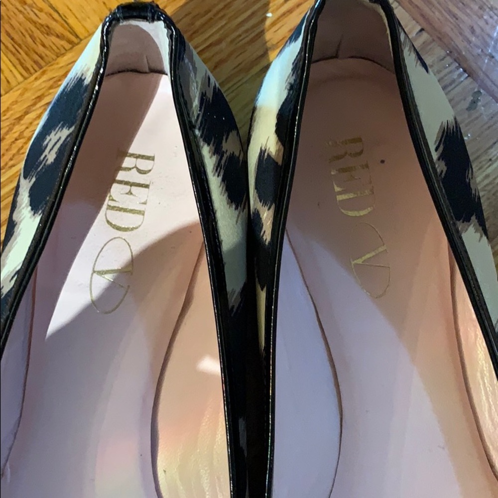 Red Valentino Leopard Print Ballerina Flats - Picture 4 of 5